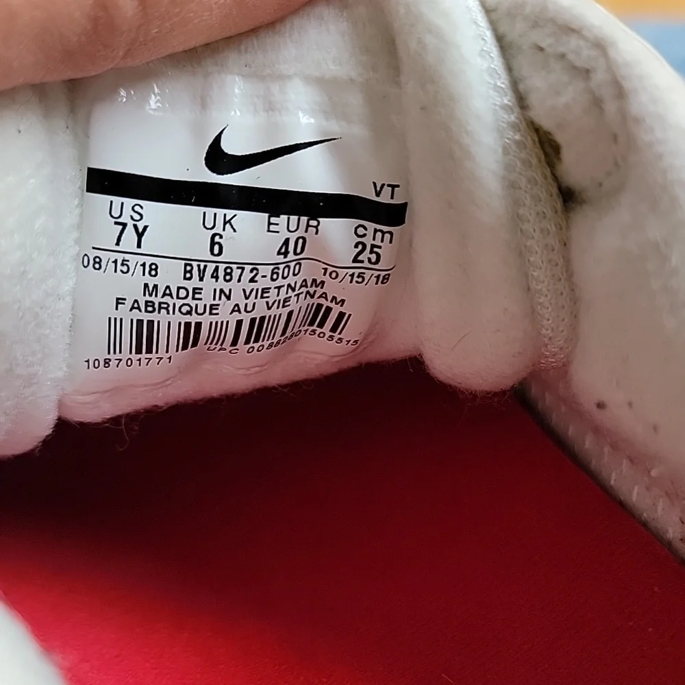 Nike Air Max Red White Youth Unisex Sneaker Leather & Mesh Upper